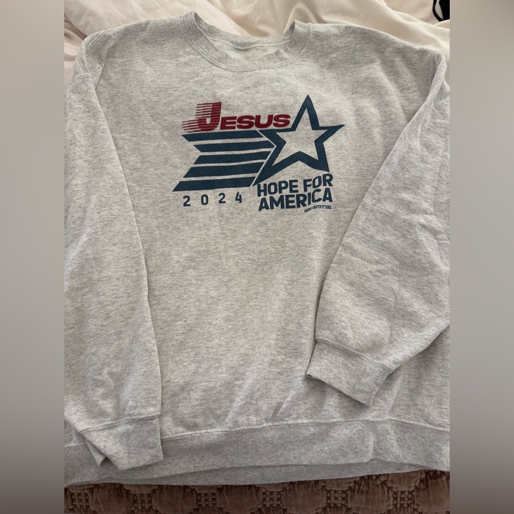 Hope Outfitters White Sweatshirt